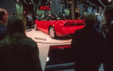 Acura unveiled a new high-performance, mid-engine sportscar, the NS-X, at the 1989 Chicago Auto Show. "New Sportscar eXperimental" is the first supercar from Japan.