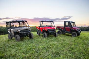 2026 Honda Pioneer 1000 Deluxe