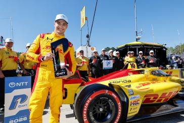 NTT P1 Award winner #10: Alex Palou, Chip Ganassi Racing Honda celebrates his pole position